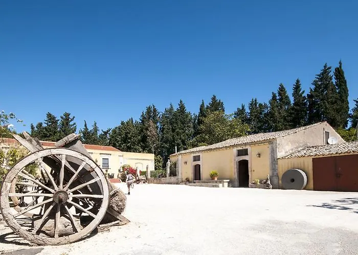 Masseria Damma Case Monterosso